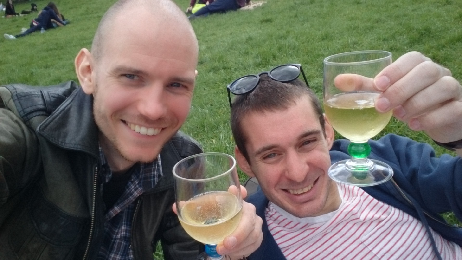 Frédéric to the right and myself to the left celebrating our run with some bubbly wine.